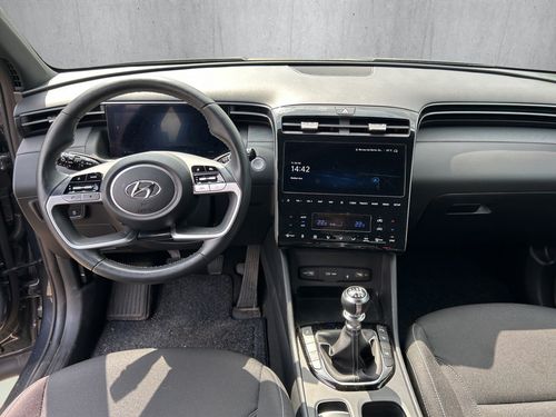 https://csb-strapi-files.fsn1.your-objectstorage.com/inventory-cars/images/65d9039d8886d7404ea91dbebc9962a4243ada5e/12_500_4745.jpg