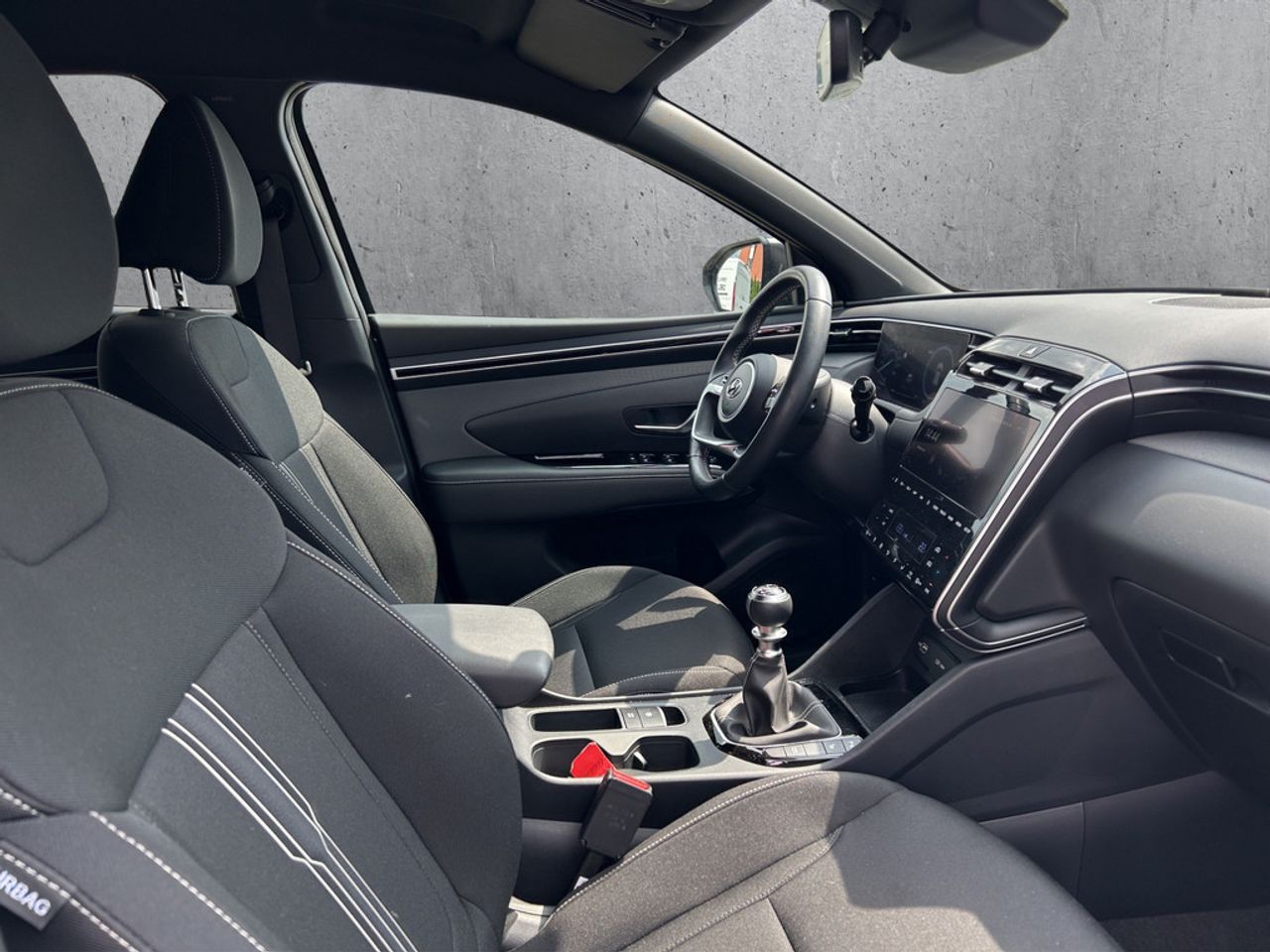 https://csb-strapi-files.fsn1.your-objectstorage.com/inventory-cars/images/65d9039d8886d7404ea91dbebc9962a4243ada5e/16_1280_8414.jpg