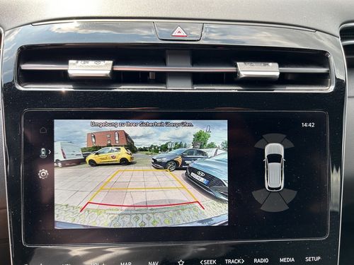 https://csb-strapi-files.fsn1.your-objectstorage.com/inventory-cars/images/65d9039d8886d7404ea91dbebc9962a4243ada5e/9_500_9532.jpg