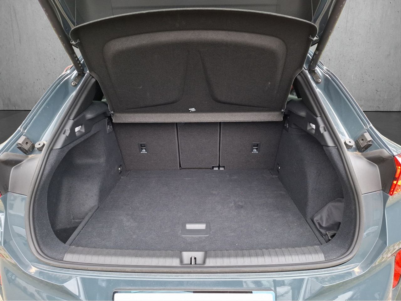 https://csb-strapi-files.fsn1.your-objectstorage.com/inventory-cars/images/66ade1f6cde5d89e1ca009a8aa15bc91f472114a/16_1280_6620.jpg