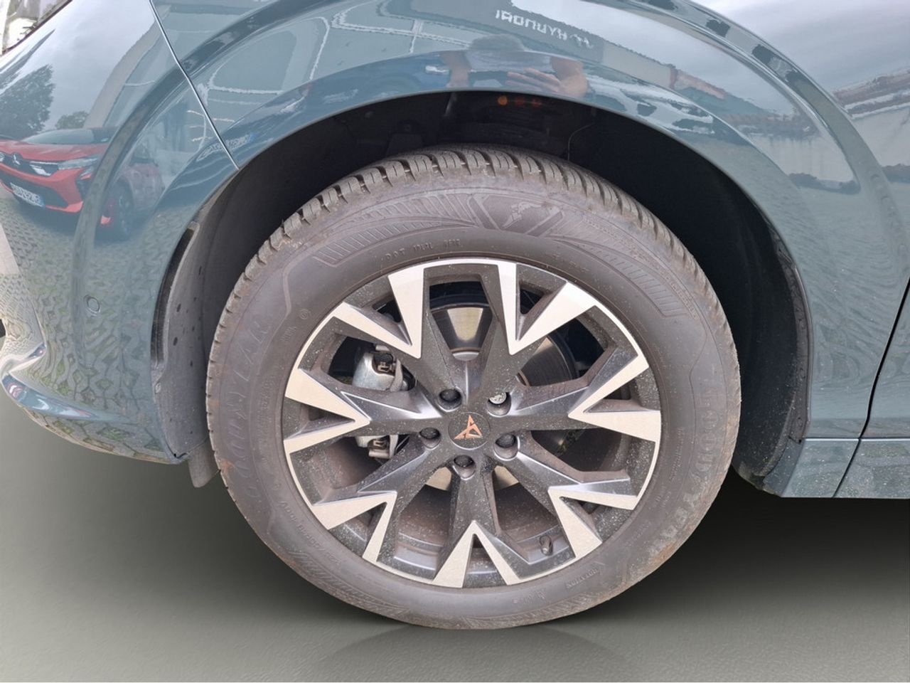 https://csb-strapi-files.fsn1.your-objectstorage.com/inventory-cars/images/66ade1f6cde5d89e1ca009a8aa15bc91f472114a/2_1280_3003.jpg