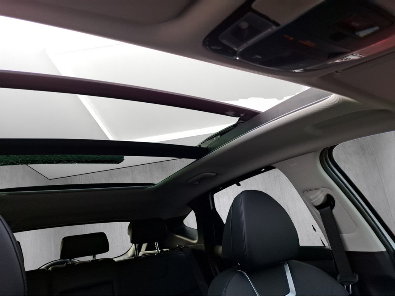 https://csb-strapi-files.fsn1.your-objectstorage.com/inventory-cars/images/686695c2a43545684c79069ba8c0e8713c80a231/21_1280_4202.jpg