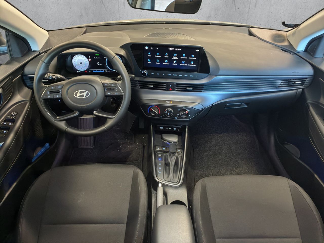 https://csb-strapi-files.fsn1.your-objectstorage.com/inventory-cars/images/68c4dc7597778b2b885a64801dfb1ed0ed8b71f1/17_1280_2120.jpg