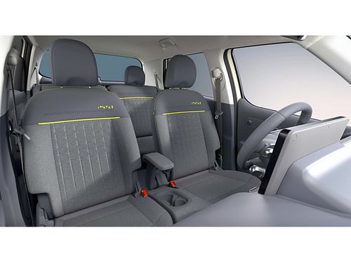 https://csb-strapi-files.fsn1.your-objectstorage.com/inventory-cars/images/68e537b2793508b37b38f3c91fe99fd9513563cf/10_500_2174.jpg