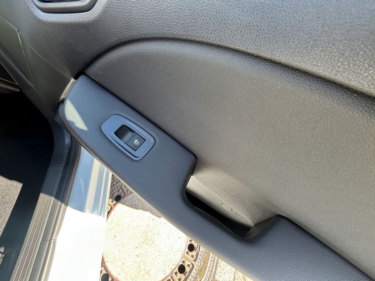 https://csb-strapi-files.fsn1.your-objectstorage.com/inventory-cars/images/69b0aacbfd2e7d8e8ce916469783b071a72d6a72/20_1280_4009.jpg