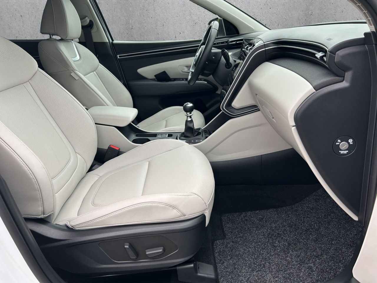 https://csb-strapi-files.fsn1.your-objectstorage.com/inventory-cars/images/6a66ec96debd24616678aa5cf938d57bc0a87cf2/15_1280_4084.jpg