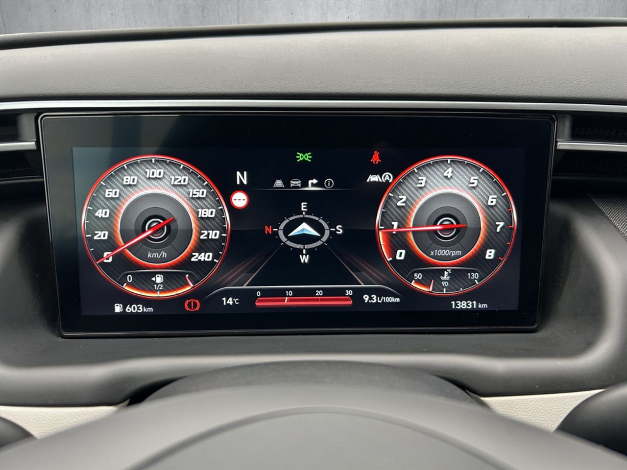 https://csb-strapi-files.fsn1.your-objectstorage.com/inventory-cars/images/6a66ec96debd24616678aa5cf938d57bc0a87cf2/19_1280_7185.jpg