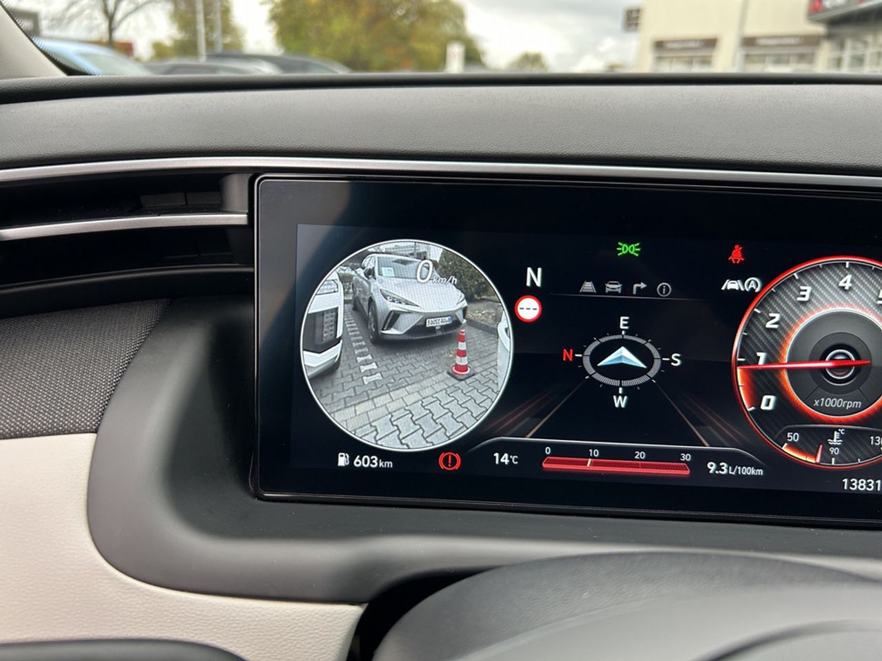 https://csb-strapi-files.fsn1.your-objectstorage.com/inventory-cars/images/6a66ec96debd24616678aa5cf938d57bc0a87cf2/33_1280_7544.jpg