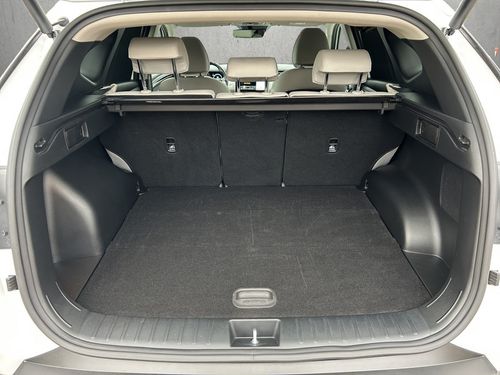 https://csb-strapi-files.fsn1.your-objectstorage.com/inventory-cars/images/6a66ec96debd24616678aa5cf938d57bc0a87cf2/5_500_1314.jpg