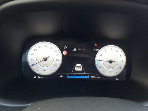 https://csb-strapi-files.fsn1.your-objectstorage.com/inventory-cars/images/6aacc9c7e9657b598124c0c1869c3b0966d85224/11_500_6953.jpg