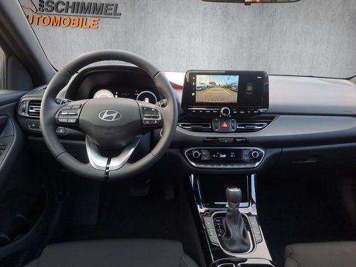 https://csb-strapi-files.fsn1.your-objectstorage.com/inventory-cars/images/6aacc9c7e9657b598124c0c1869c3b0966d85224/16_500_7848.jpg