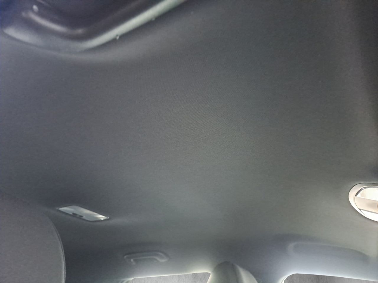 https://csb-strapi-files.fsn1.your-objectstorage.com/inventory-cars/images/6aacc9c7e9657b598124c0c1869c3b0966d85224/22_1280_1100.jpg