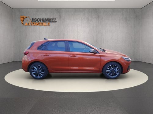 https://csb-strapi-files.fsn1.your-objectstorage.com/inventory-cars/images/6aacc9c7e9657b598124c0c1869c3b0966d85224/7_500_2355.jpg