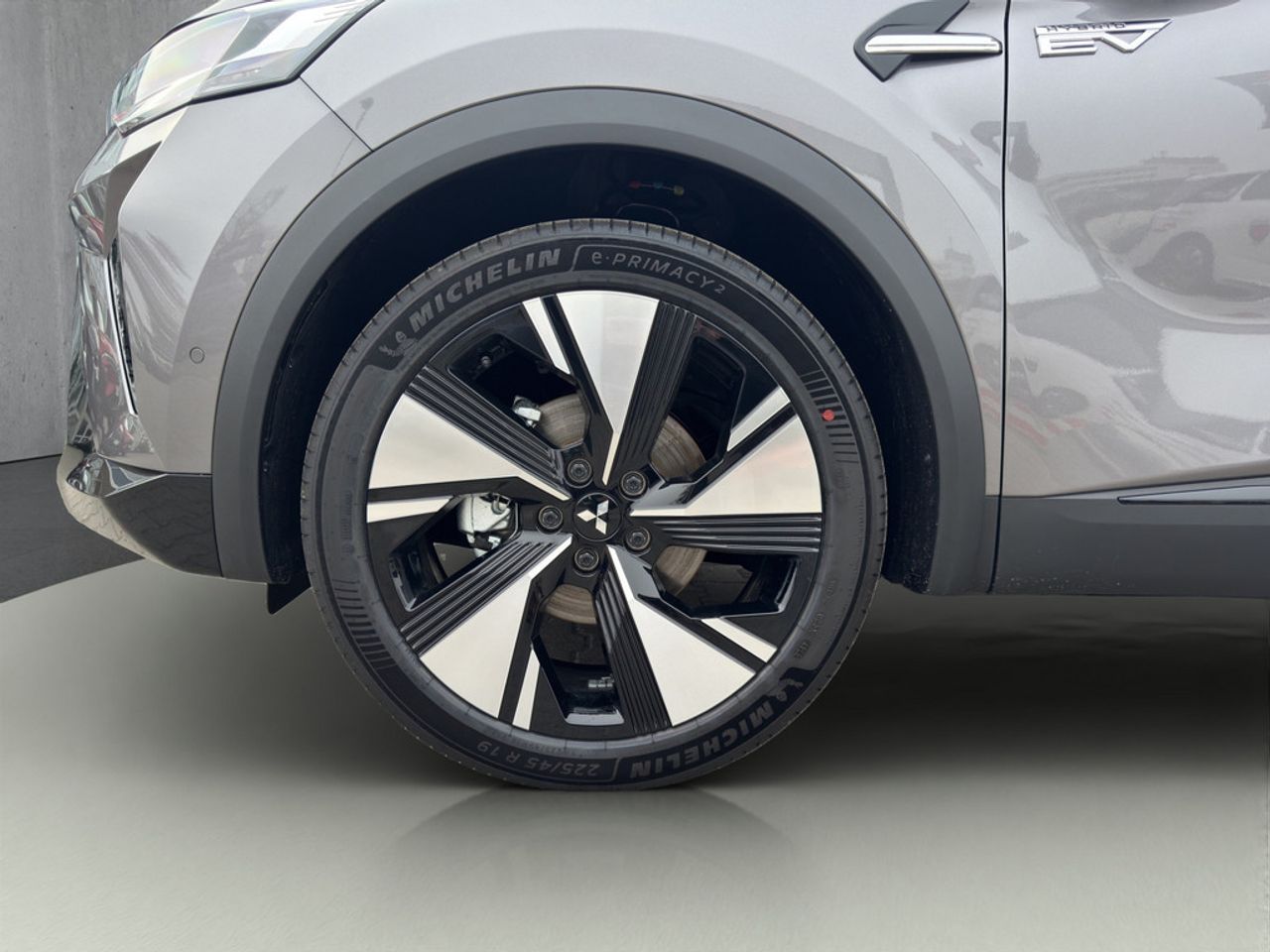 https://csb-strapi-files.fsn1.your-objectstorage.com/inventory-cars/images/6b0381005c4a9f7d03c71541a16e5ae1846d16cb/2_1280_5882.jpg