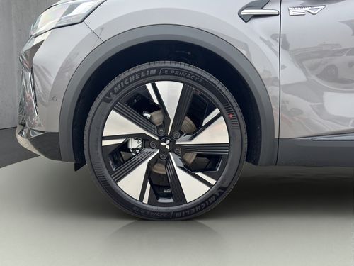 https://csb-strapi-files.fsn1.your-objectstorage.com/inventory-cars/images/6b0381005c4a9f7d03c71541a16e5ae1846d16cb/2_500_8472.jpg