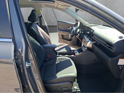 https://csb-strapi-files.fsn1.your-objectstorage.com/inventory-cars/images/6bb296691ae35676b1a1a403d7f209f0e6700872/19_500_2724.jpg