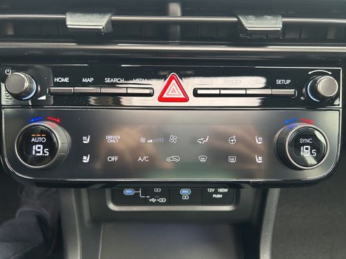 https://csb-strapi-files.fsn1.your-objectstorage.com/inventory-cars/images/6c09cec13bd6d2e6dfc76892e4cbe4fa46889743/39_500_8441.jpg