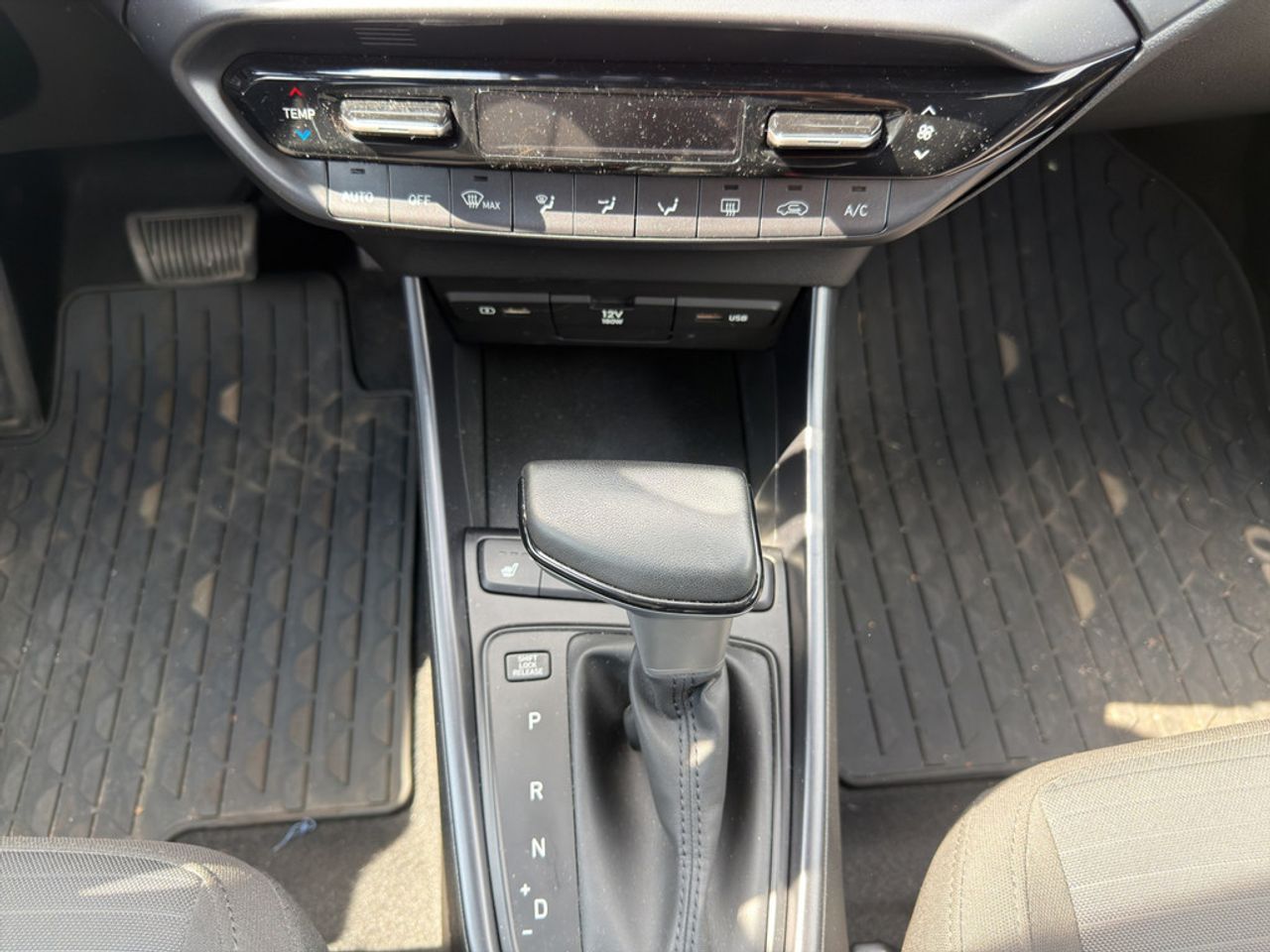 https://csb-strapi-files.fsn1.your-objectstorage.com/inventory-cars/images/6caa04d614f2ea6201eea10ab7e593e05f752714/16_1280_6734.jpg