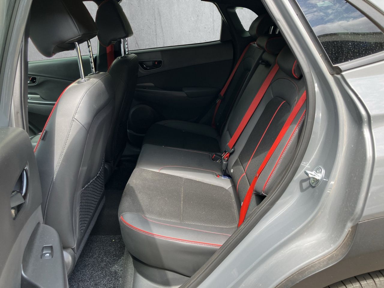 https://csb-strapi-files.fsn1.your-objectstorage.com/inventory-cars/images/6cbebb0bd089641e1cff8990f6e6a8d03569b0d4/15_1280_6842.jpg