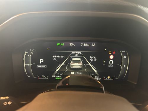 https://csb-strapi-files.fsn1.your-objectstorage.com/inventory-cars/images/6df8e9cac7684690c81e73a32843fb1c26e418ce/11_500_6028.jpg