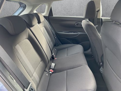 https://csb-strapi-files.fsn1.your-objectstorage.com/inventory-cars/images/6e6e228117926d9043b81f0923820b4e5600e0dd/19_500_1908.jpg