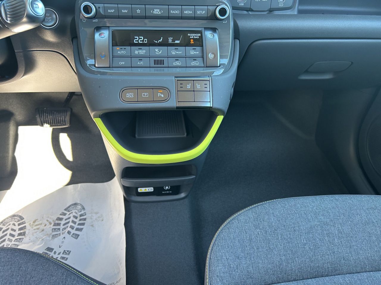 https://csb-strapi-files.fsn1.your-objectstorage.com/inventory-cars/images/6eb96c11a8edc17d19bbbd0b51345e51e1631dc9/16_1280_4128.jpg