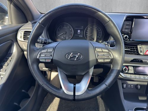 https://csb-strapi-files.fsn1.your-objectstorage.com/inventory-cars/images/6f2e31b01b91de36049eb684e0de6cd64a527aa3/19_500_4109.jpg