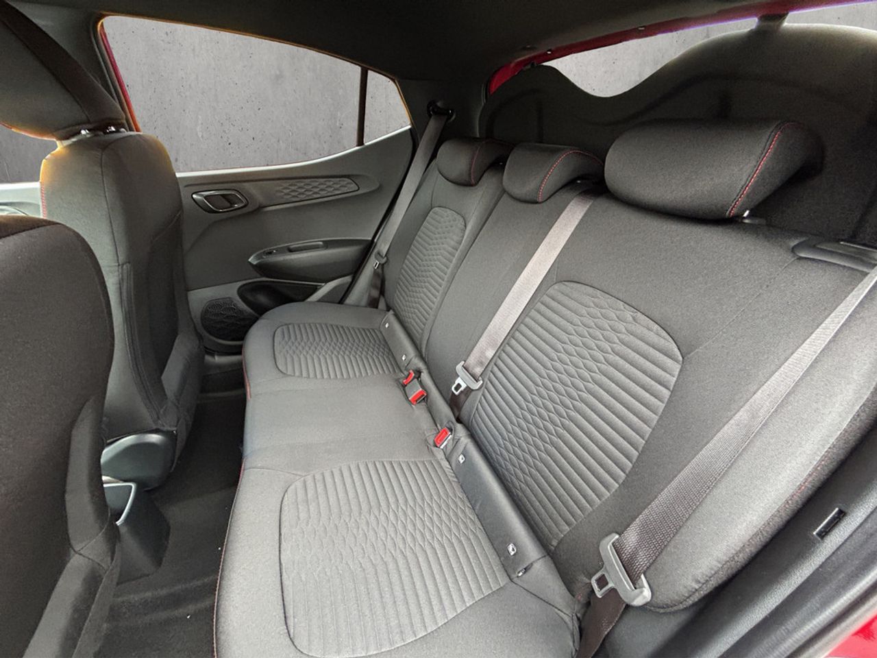 https://csb-strapi-files.fsn1.your-objectstorage.com/inventory-cars/images/716e7f41388c0f6451e473ebd44c0e8f3e483773/13_1280_5211.jpg