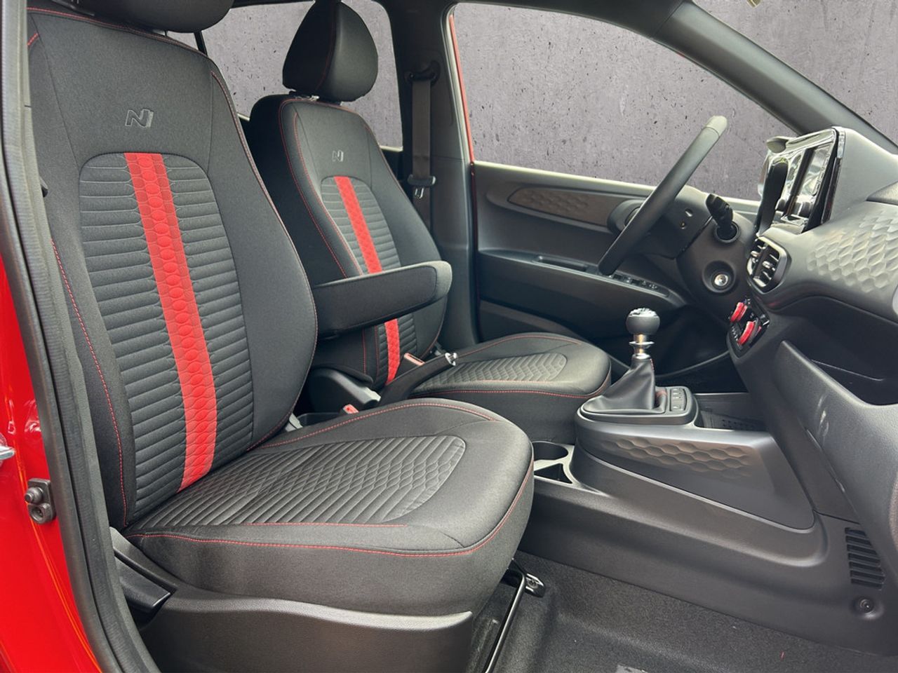 https://csb-strapi-files.fsn1.your-objectstorage.com/inventory-cars/images/716e7f41388c0f6451e473ebd44c0e8f3e483773/14_1280_7646.jpg