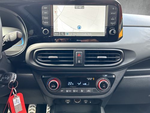 https://csb-strapi-files.fsn1.your-objectstorage.com/inventory-cars/images/716e7f41388c0f6451e473ebd44c0e8f3e483773/16_500_6390.jpg