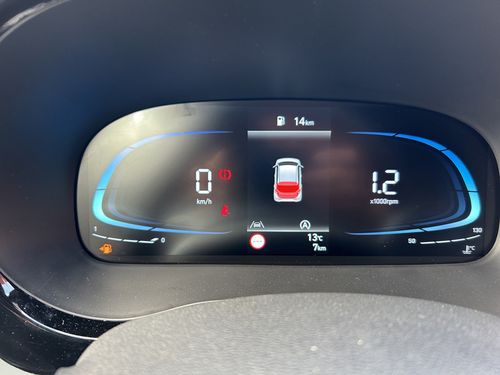 https://csb-strapi-files.fsn1.your-objectstorage.com/inventory-cars/images/716e7f41388c0f6451e473ebd44c0e8f3e483773/18_500_4985.jpg