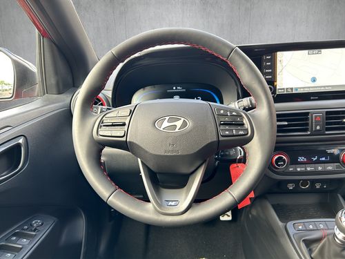https://csb-strapi-files.fsn1.your-objectstorage.com/inventory-cars/images/716e7f41388c0f6451e473ebd44c0e8f3e483773/19_500_2233.jpg