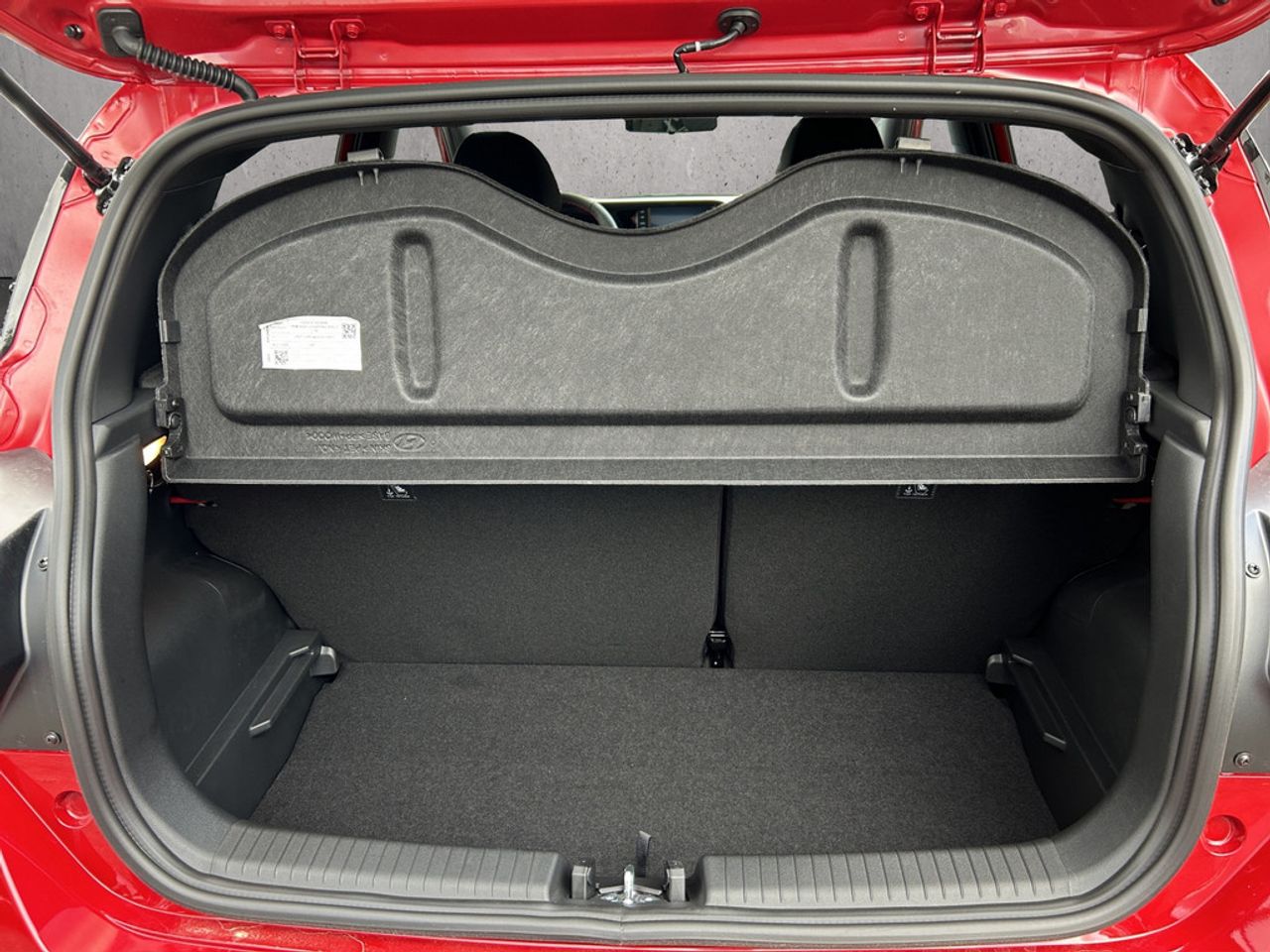 https://csb-strapi-files.fsn1.your-objectstorage.com/inventory-cars/images/716e7f41388c0f6451e473ebd44c0e8f3e483773/5_1280_2985.jpg