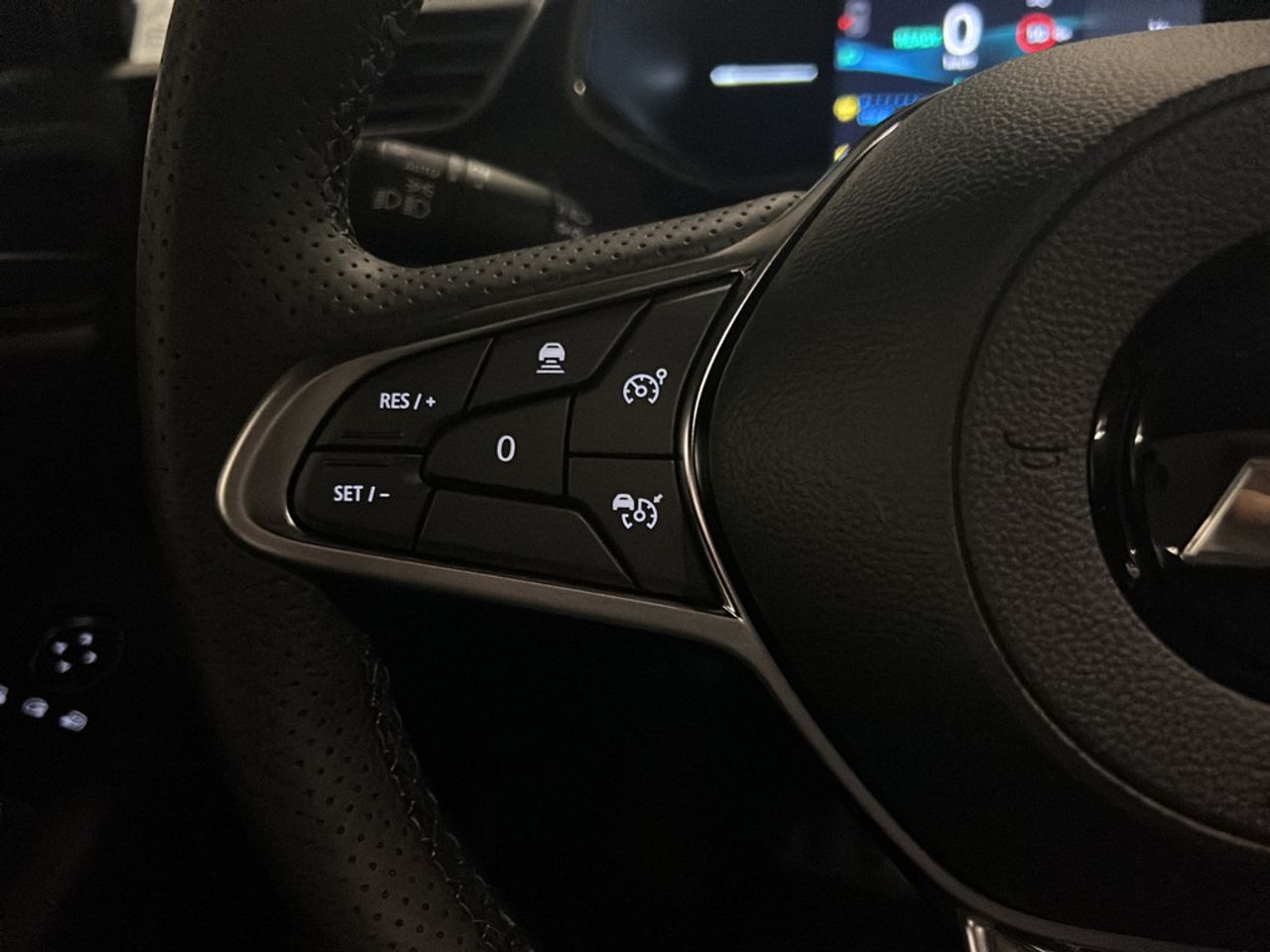 https://csb-strapi-files.fsn1.your-objectstorage.com/inventory-cars/images/72b09fa74f01c857d620420bda8ce6978c590aeb/12_1280_5622.jpg