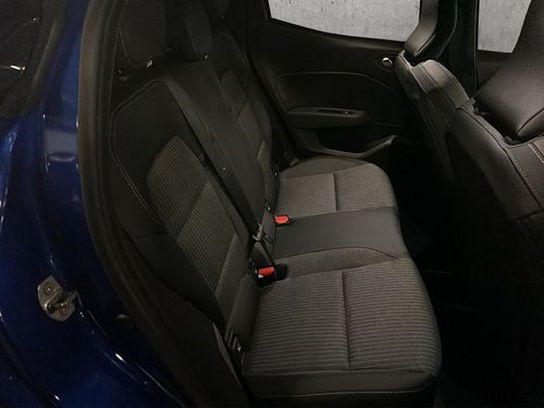 https://csb-strapi-files.fsn1.your-objectstorage.com/inventory-cars/images/72b09fa74f01c857d620420bda8ce6978c590aeb/21_500_5767.jpg