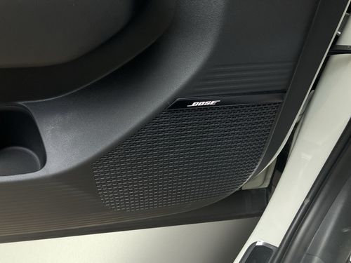 https://csb-strapi-files.fsn1.your-objectstorage.com/inventory-cars/images/7351e6cd2ee24a3e007fc3053927a186c59cb8cb/22_500_3883.jpg
