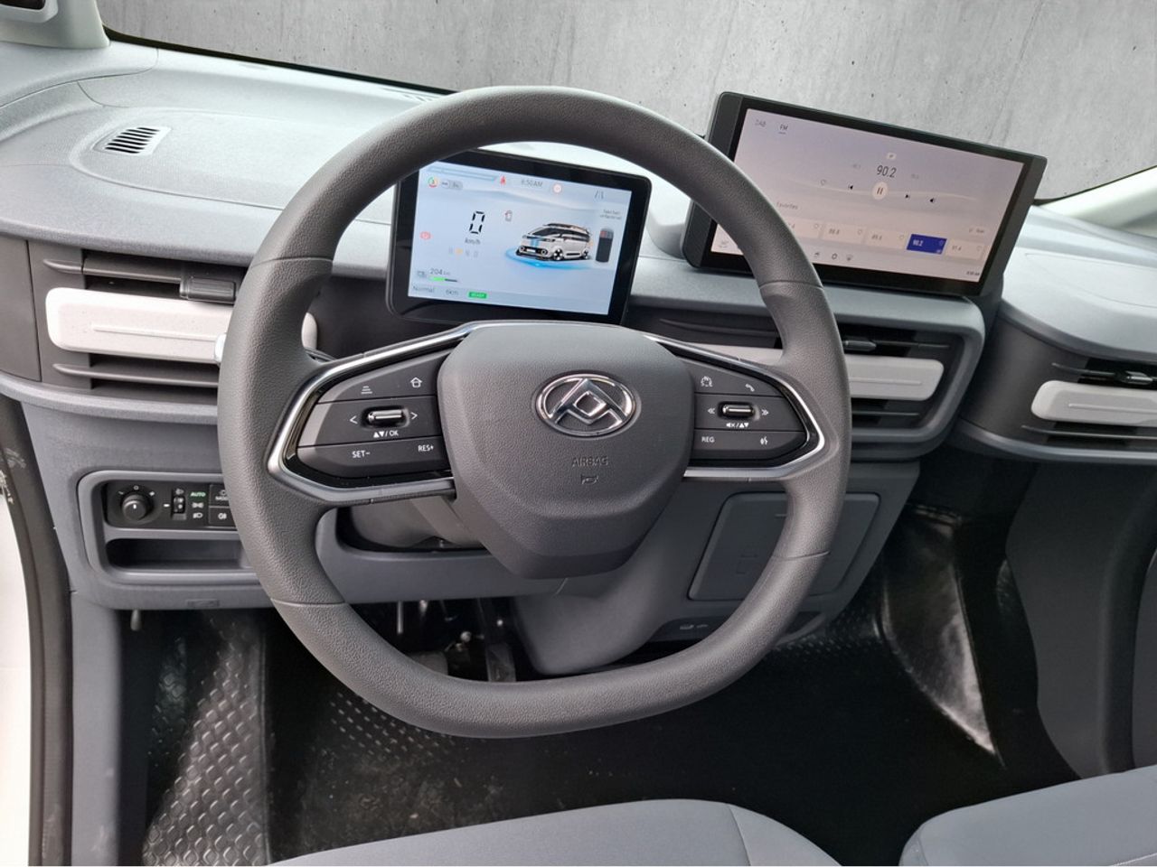 https://csb-strapi-files.fsn1.your-objectstorage.com/inventory-cars/images/7552825947d8065c328b1bc4264173270cf2425c/10_1280_8265.jpg