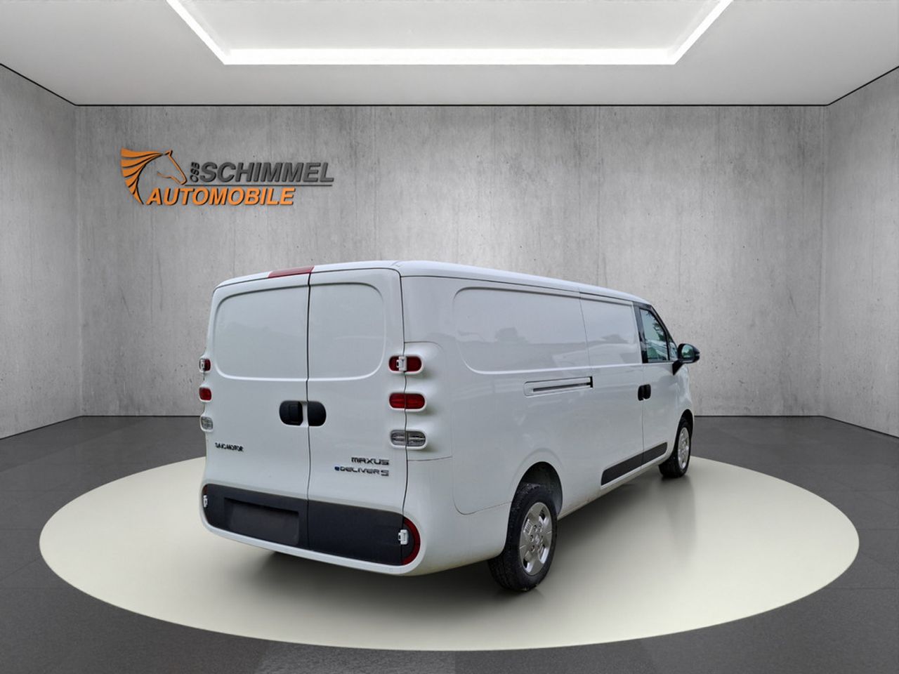 https://csb-strapi-files.fsn1.your-objectstorage.com/inventory-cars/images/7552825947d8065c328b1bc4264173270cf2425c/6_1280_6365.jpg
