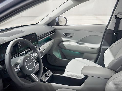 https://csb-strapi-files.fsn1.your-objectstorage.com/inventory-cars/images/75c4f09364399eeb8e4b5d9f370f3627ca25ca3c/8_500_3005.jpg