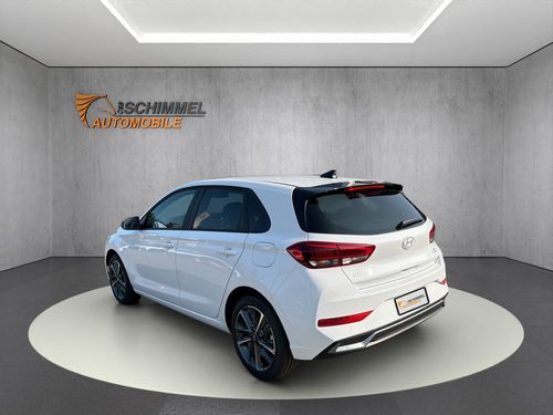 https://csb-strapi-files.fsn1.your-objectstorage.com/inventory-cars/images/75fe97ad885cff799f86af75bd9bd69a305056c6/4_500_5220.jpg