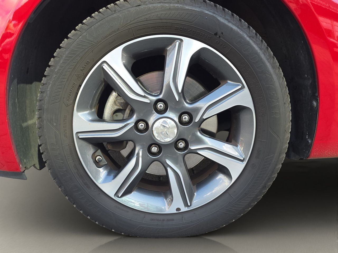 https://csb-strapi-files.fsn1.your-objectstorage.com/inventory-cars/images/767ae475db45dbd0e477db451cbf624ccc0a9d3c/2_1280_2851.jpg