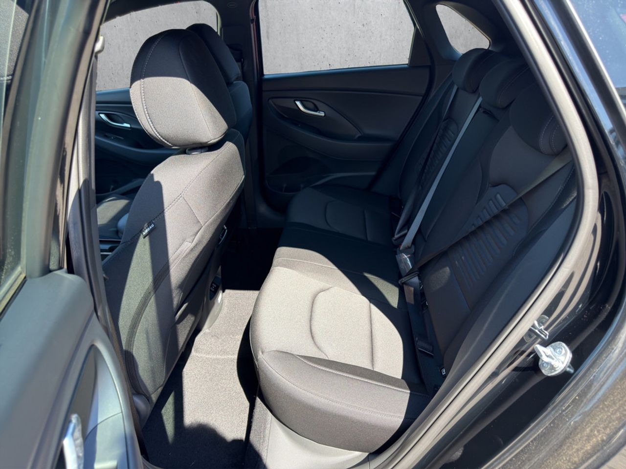 https://csb-strapi-files.fsn1.your-objectstorage.com/inventory-cars/images/7b6546c5c69befae20b1c7a396d57737e09fb15c/12_1280_4803.jpg