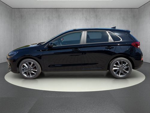 https://csb-strapi-files.fsn1.your-objectstorage.com/inventory-cars/images/7b6546c5c69befae20b1c7a396d57737e09fb15c/1_500_8993.jpg