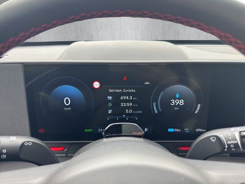 https://csb-strapi-files.fsn1.your-objectstorage.com/inventory-cars/images/7b9649996bea0e06b0281fdfe286de7dbfde035a/19_500_6477.jpg