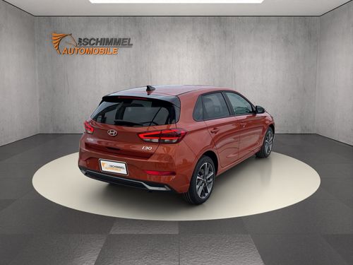 https://csb-strapi-files.fsn1.your-objectstorage.com/inventory-cars/images/7c1970ee128b2d6b1bb8c735a816e1d3d77a0724/6_500_9119.jpg