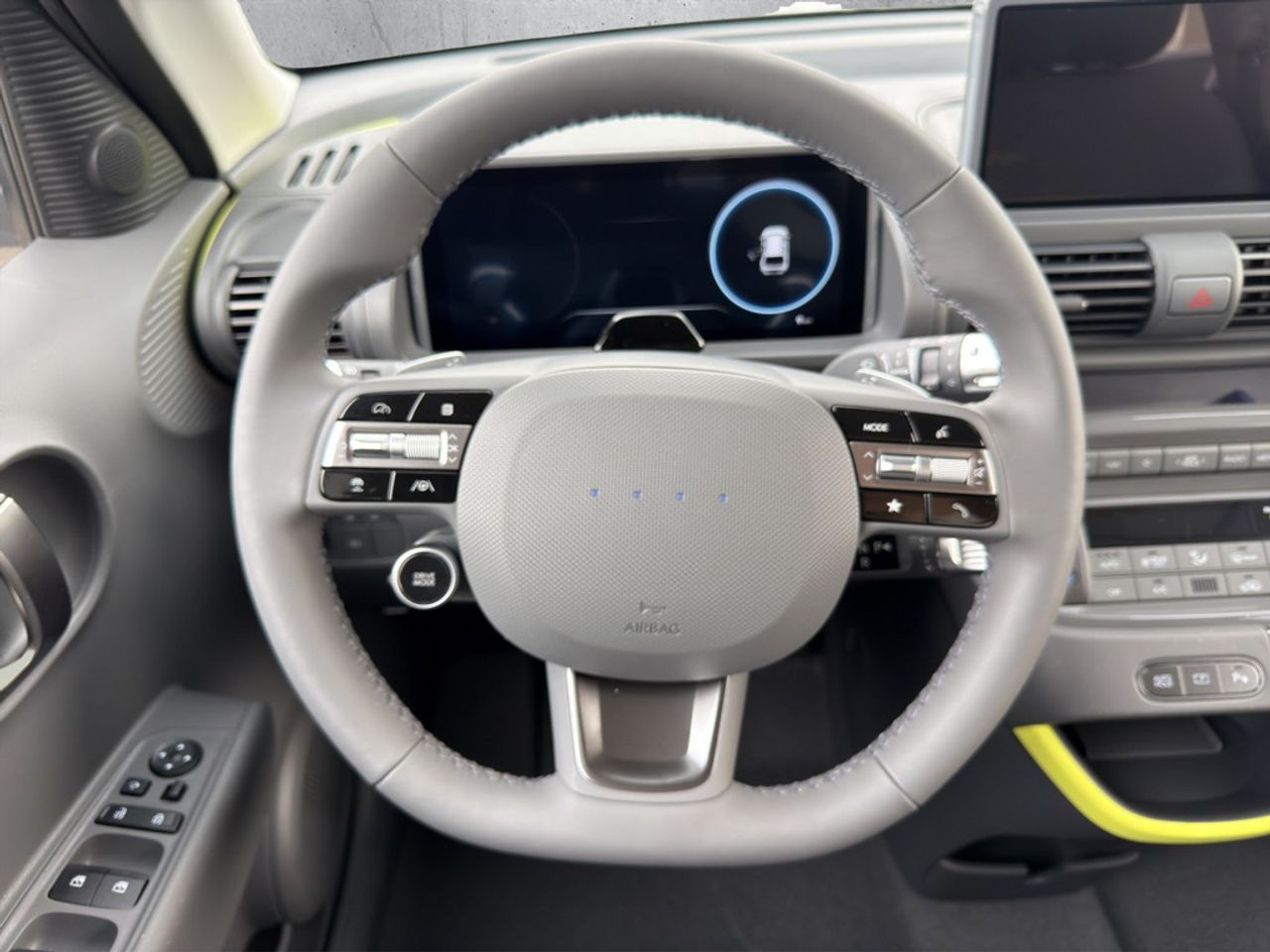https://csb-strapi-files.fsn1.your-objectstorage.com/inventory-cars/images/7c5bfa1ed3c8f6e9b1199765ceef0fc19d6e2215/17_1280_6092.jpg