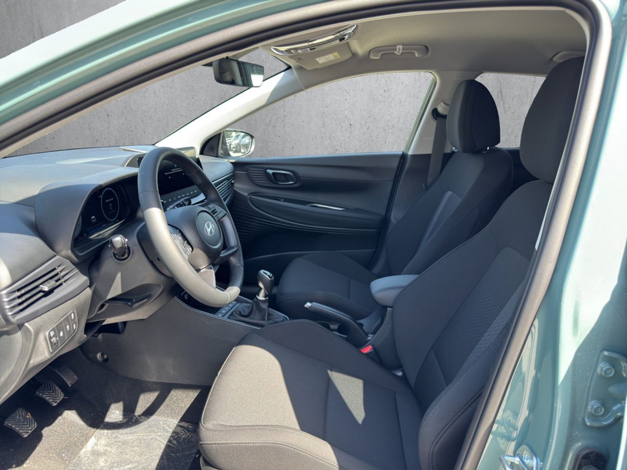 https://csb-strapi-files.fsn1.your-objectstorage.com/inventory-cars/images/7ccbfe68a3b4c9bc42bde00fc90b6be35fe99e77/10_1280_6254.jpg