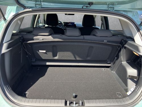https://csb-strapi-files.fsn1.your-objectstorage.com/inventory-cars/images/7ccbfe68a3b4c9bc42bde00fc90b6be35fe99e77/5_500_8178.jpg