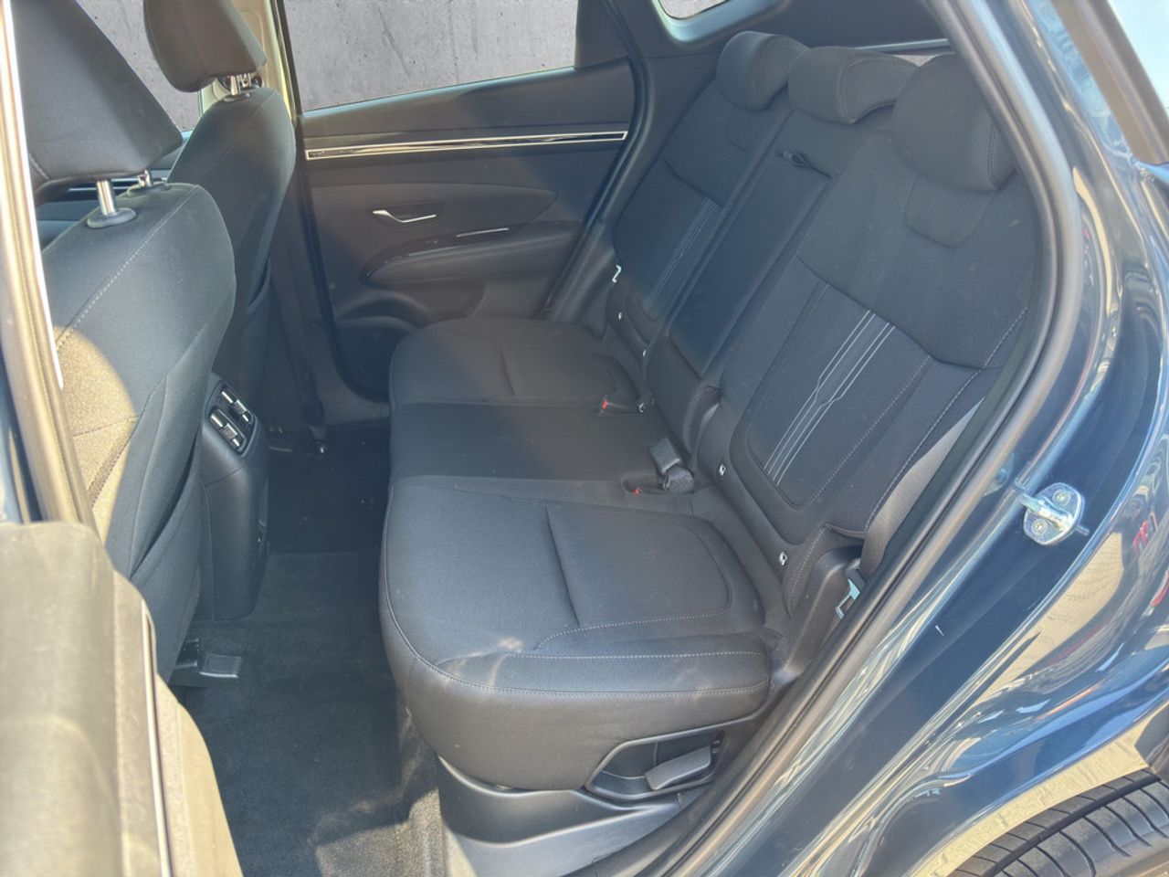 https://csb-strapi-files.fsn1.your-objectstorage.com/inventory-cars/images/7df02493de4970f8fee5b80b92c70750fcd10237/12_1280_4799.jpg