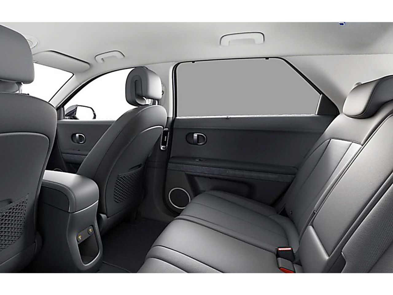 https://csb-strapi-files.fsn1.your-objectstorage.com/inventory-cars/images/7ef896b2fffa23e5b0c5ca176eb5c0a466a7ee5f/11_1280_1450.jpg